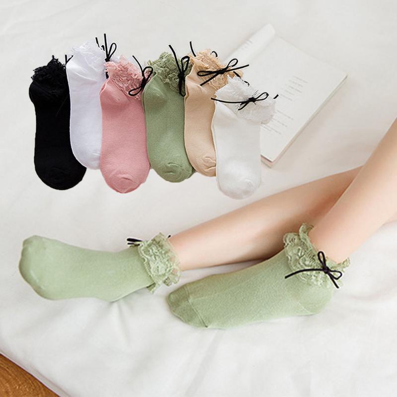 

1pair Korean Style Harajuku Ladies Girls Vintage Female Hollow Luxury Solid Cotton Lace Warm Frilly Sock Ruffle Ankle Socks, Black