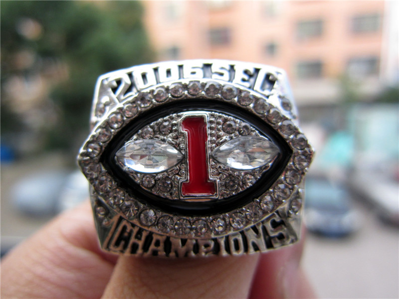 

2005 Georgia Bulldogs SEC National Champions Team Championship Ring Men Fan Souvenir Gift Wholesale 2020 Drop Shipping