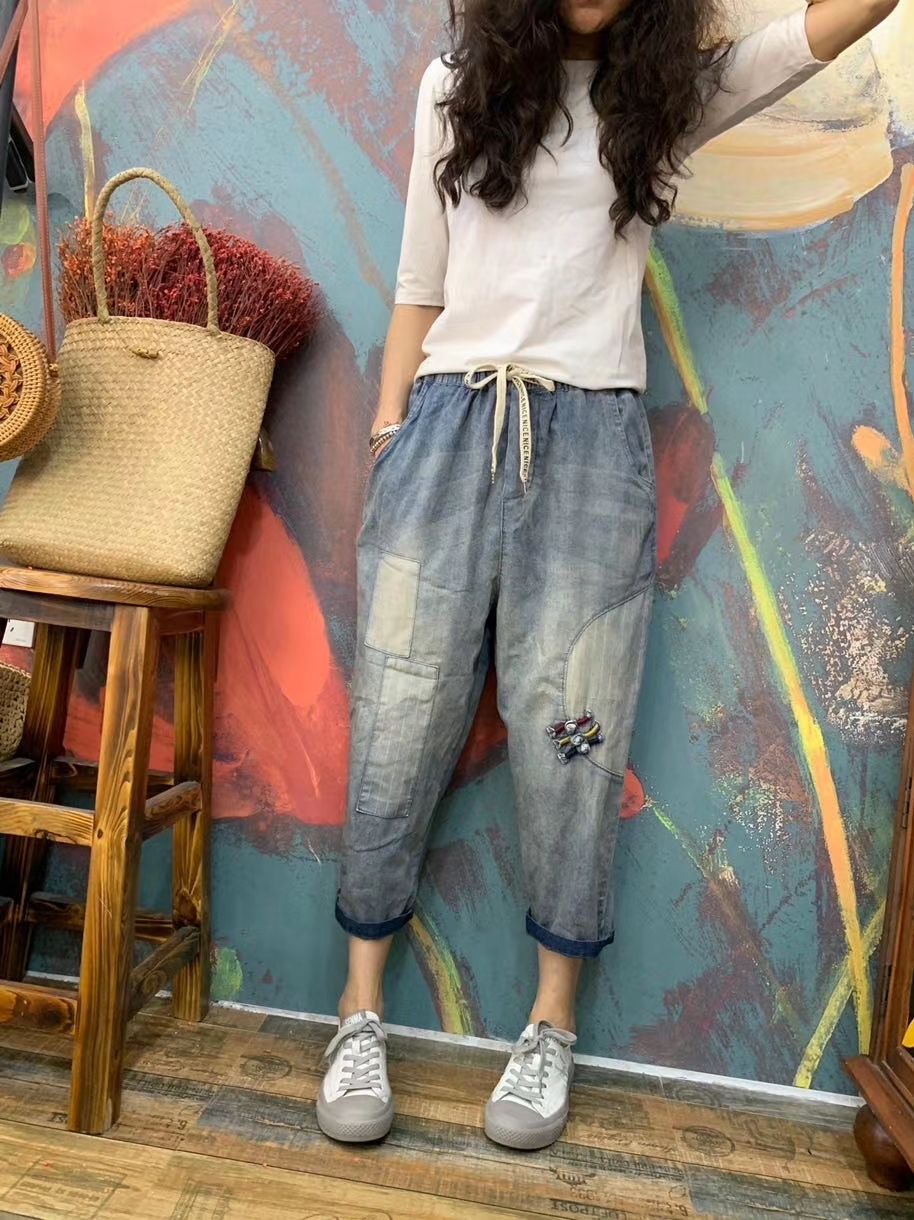 

Blue, Gray Female Embroidery Painting Elastic Waist High Waist Jeans Bk4747