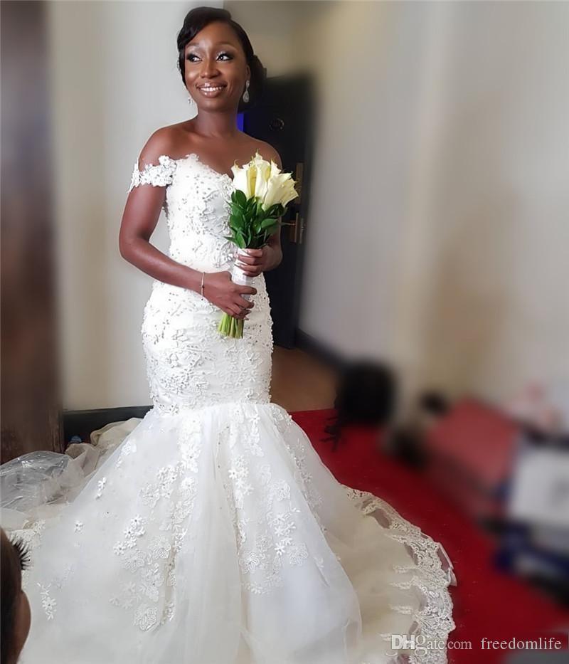 

Sexy Mermaid African 2020 Wedding Dresses Off Shoulder Vintage Lace 3D Floral Black Girls Nigeria Arabic Country Plus Size Bridal Gowns, White