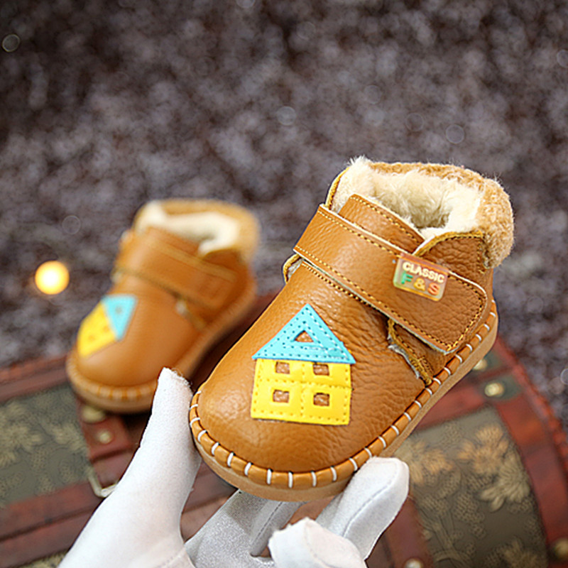 sapatinho de bebe com lã grossa