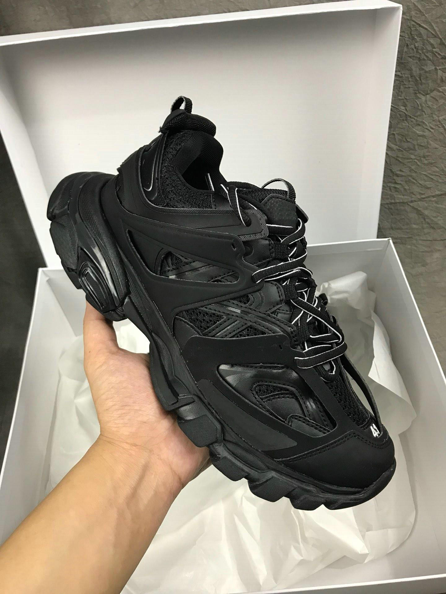

Paris 3.0 Tess s.Gomma Paris Triple S Sneakers clear sole Mens Designer Shoes For women Men Sneakers Trainers