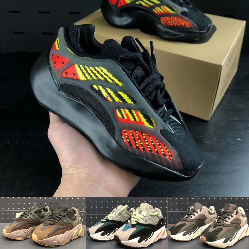 

2020 discount designer 700v3 Children Running shoes boy girl youth kid sport Sneaker size 28-35, Black