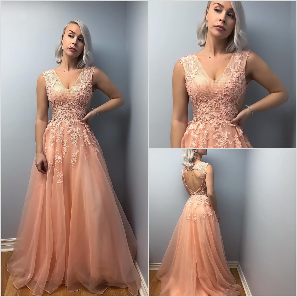 

2019 Elegant Evening Dresses V Neck Tulle A Line Lace Appliqued Hollow Back Prom Dress Custom Made Formal Cocktail Party Gowns, Dark red