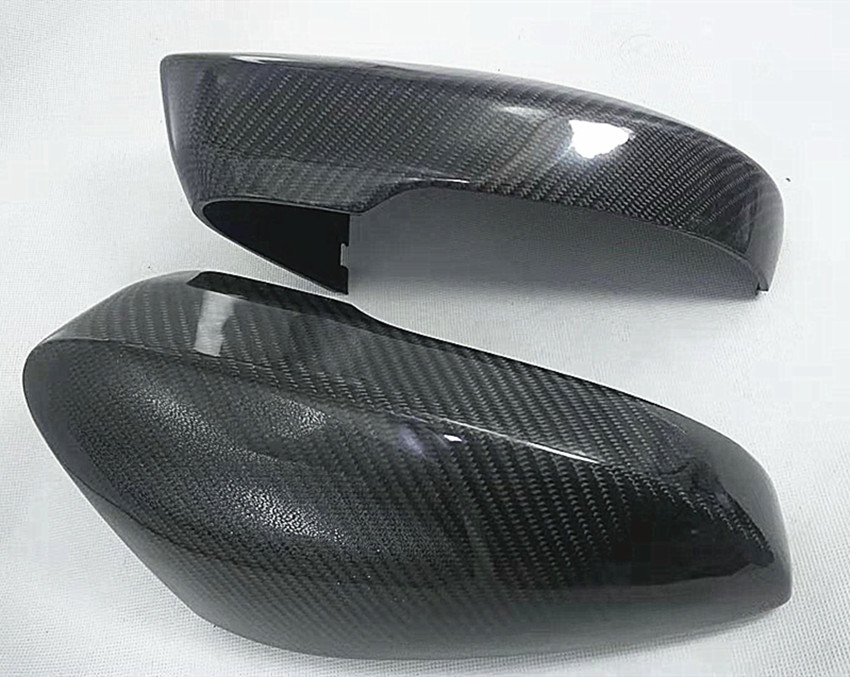 

Real carbon fiber mirror cover for KODIAQ KOROQ