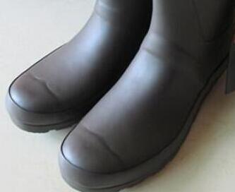 Matte Brown