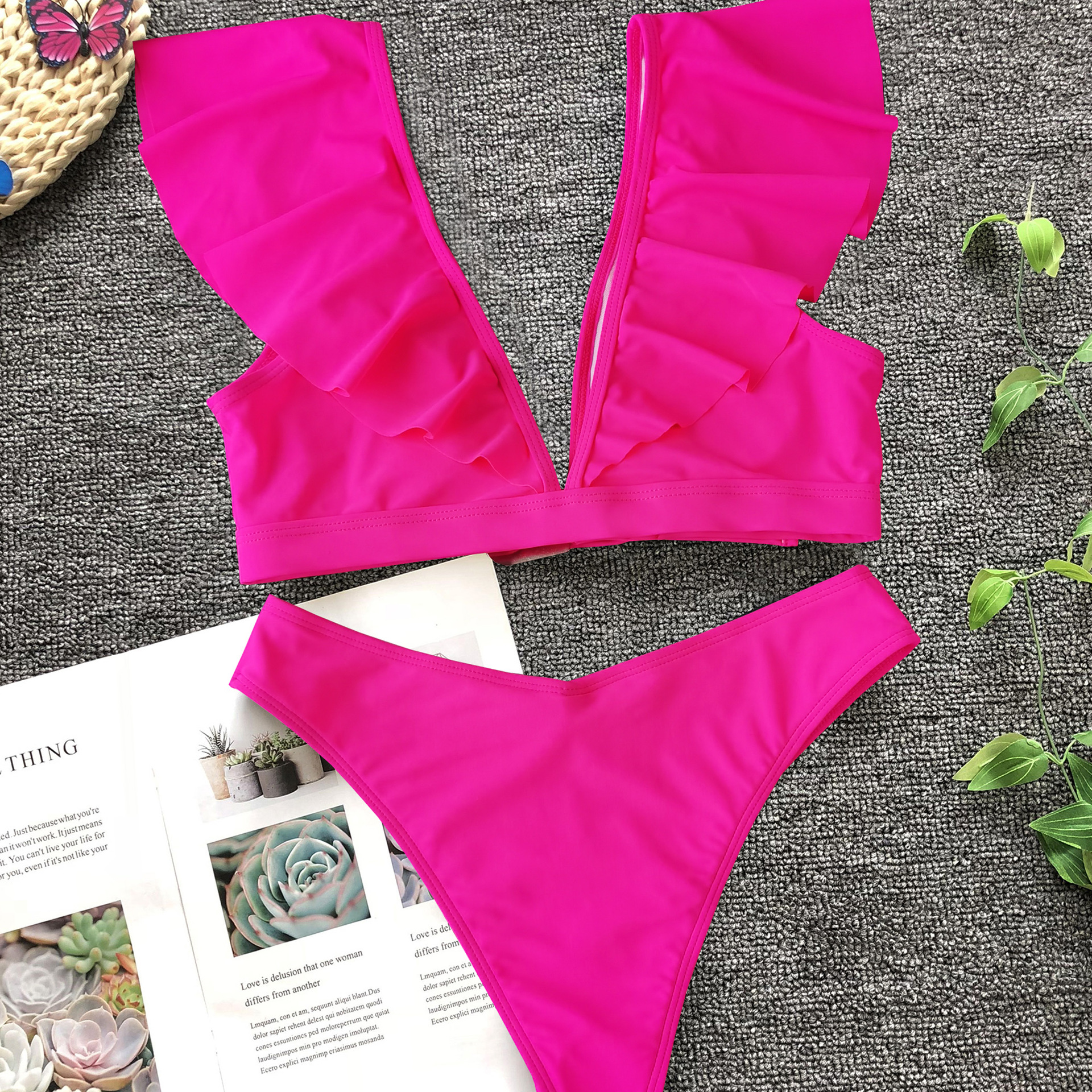 2020 Womens Swimwear European And American Ladies Split Swimsuit Sexy