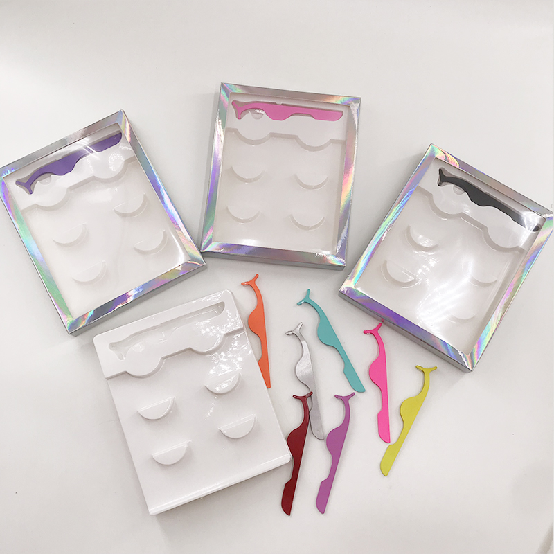 

Custom Packaging Empty 3 Pairs in One Tray Holographic Lashes Packaging with Lash Tweezer White Tray