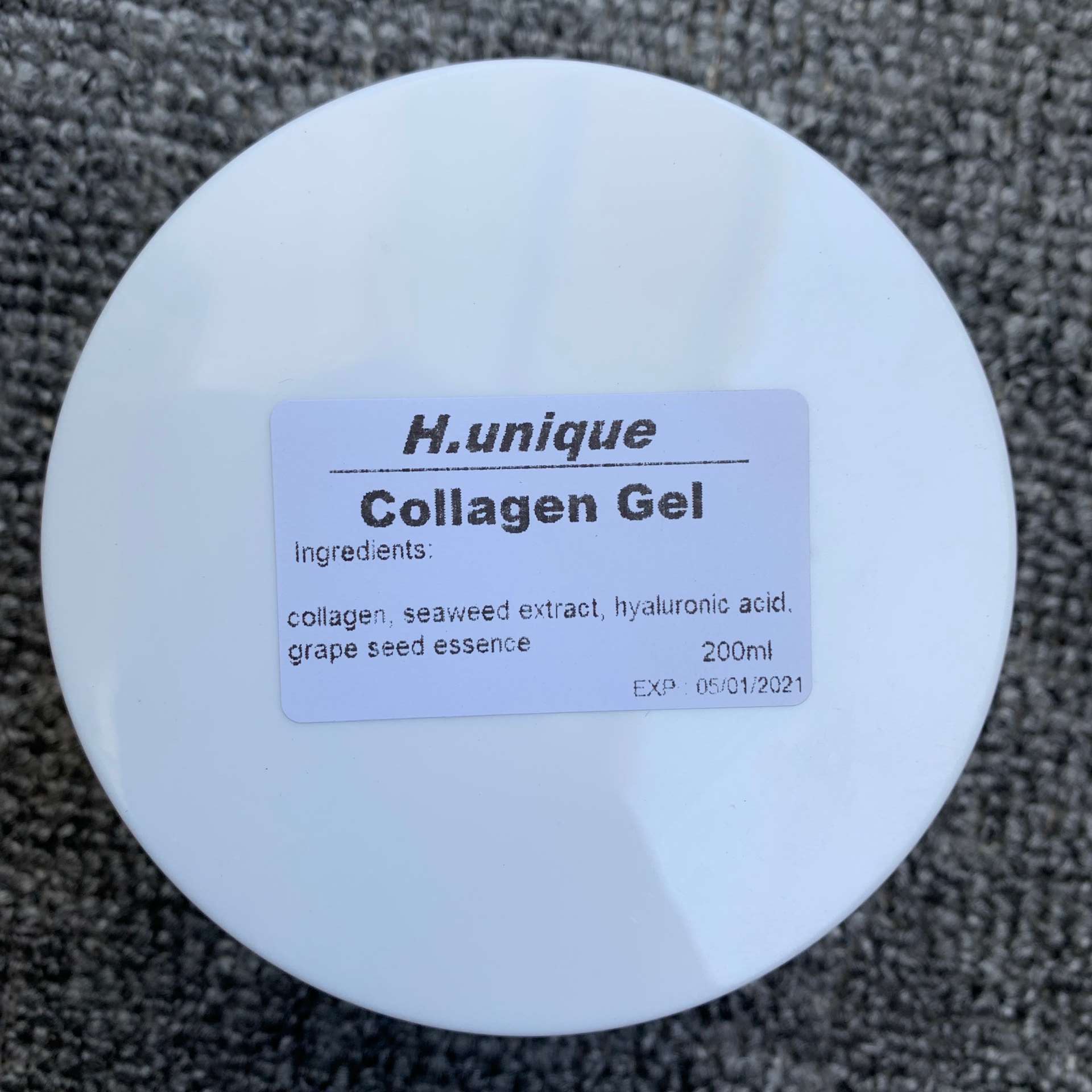 

Good quality ! Famous Brand H.unique Moisturizers Face Cream Moisturizing Skin Care Day Cream Collagen Creams free ship, White