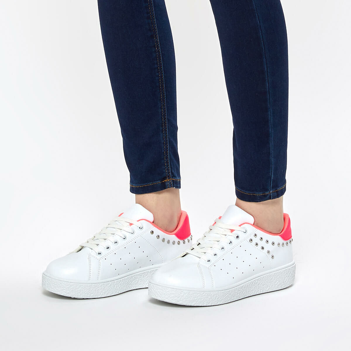 

FLO CS19068 Fuchsia Women Sneaker Shoes Art Bella, Burgundy