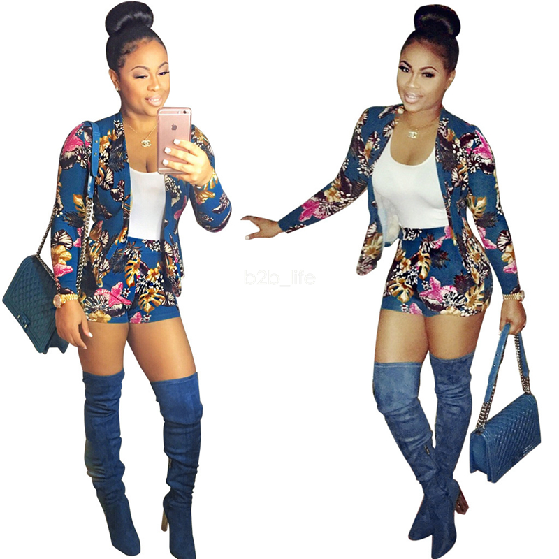 

Women Two Piece Outfits Blazers Floral coat+ shorts Two Piece Fashion Summer Sweatsuit 2pcs/set/lot suit tracksuit LJJ-AA2453, Opp bag;not product