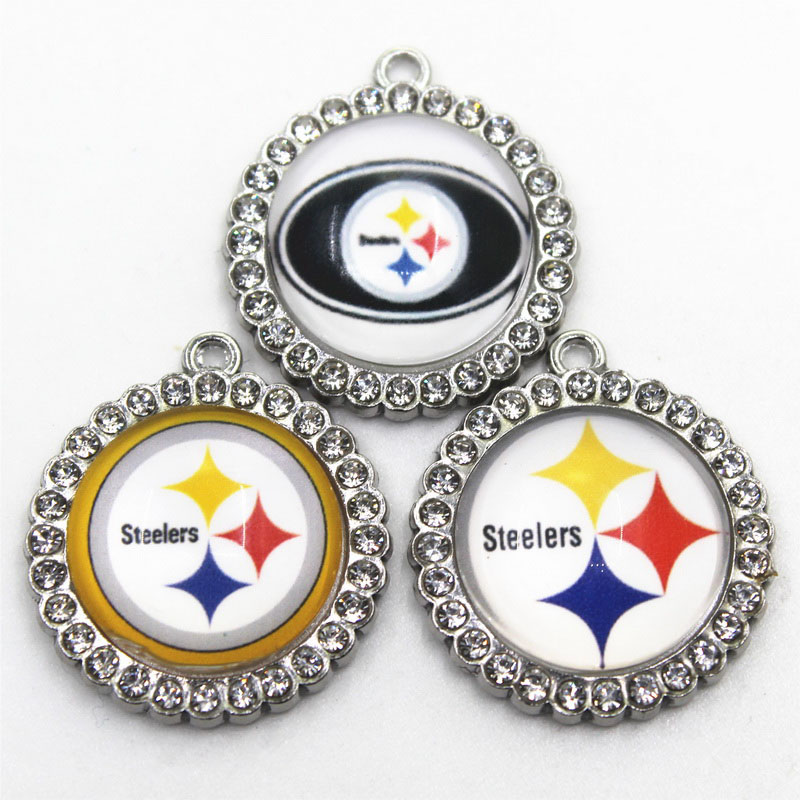 

Football Team Sport Charms Dangle Hanging Charms DIY Bracelet Necklace Pendant Jewelry Accessory America Charms