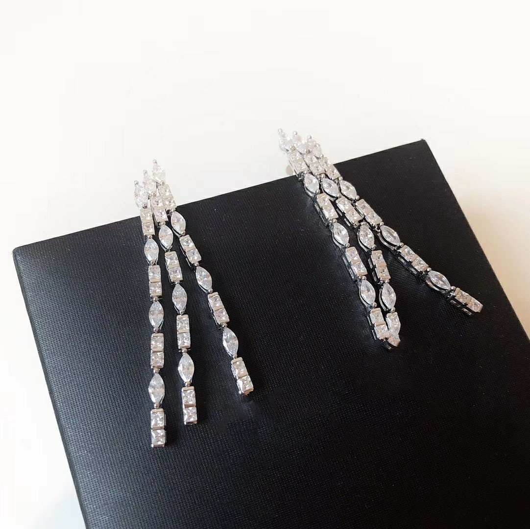 

Women Earrings White Gold Plated Tassel Earrings for women Exaggerated Party sparkly Earrings Women Gift