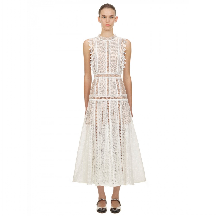 

Spring and summer new women's wear over the Knee Sen Department of white lace sleeveless high waist slim long dress