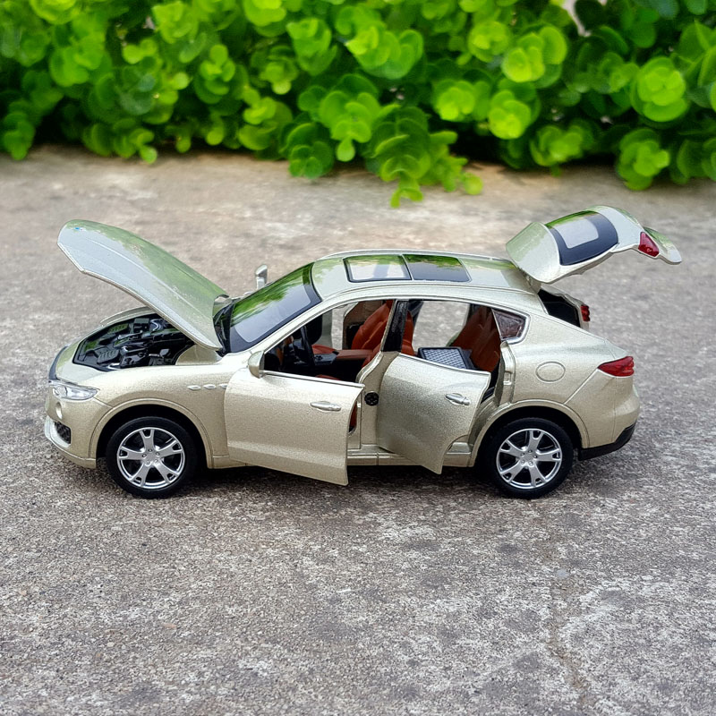 coches de juguete que se abren las puertas