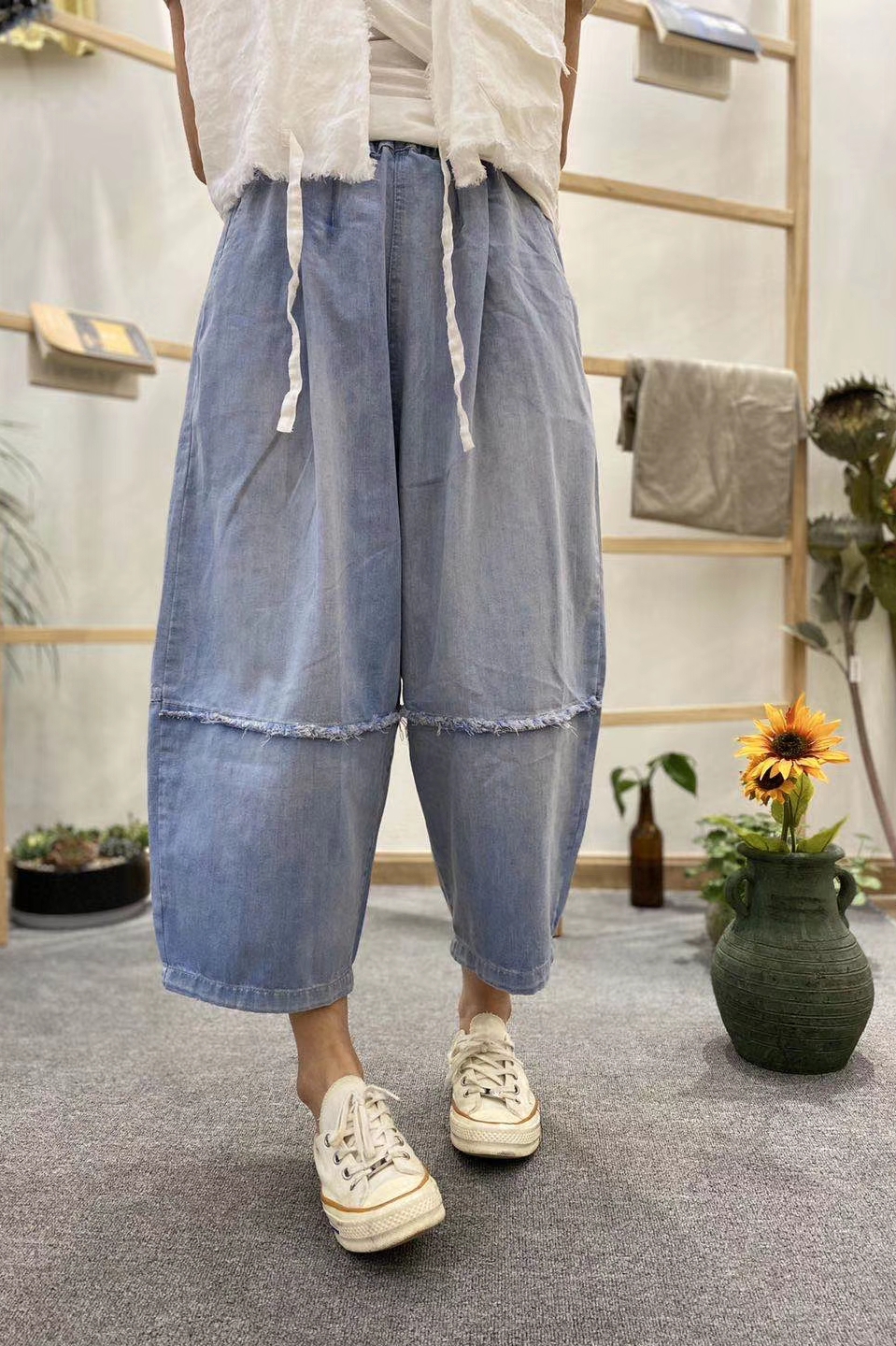 

Light Blue Haroun Pants Female Western Style Leisure Elastic Waist Jeans Bk4595