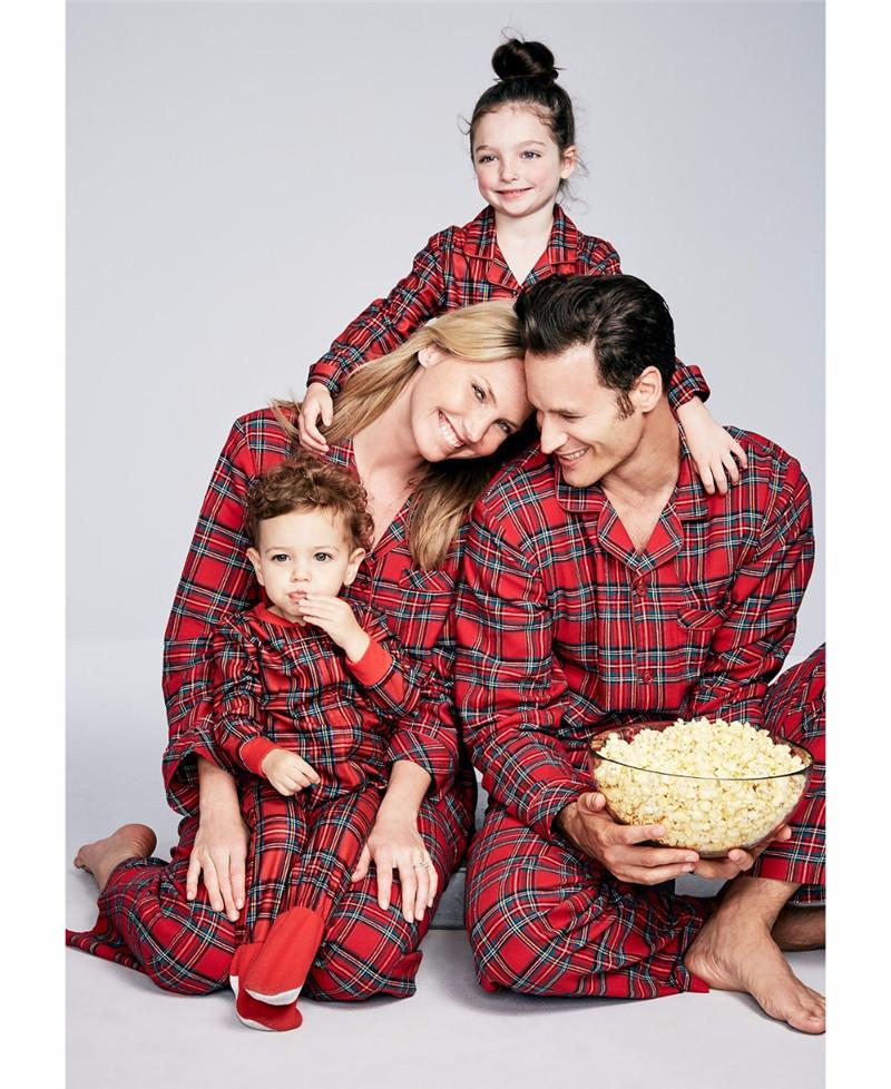 

2019 Family Christmas Pajamas New Year's Costumes Red Plaid Matching Family Outfits Father Mother Kids Baby Clothes Family Clothing Pajamas, As show