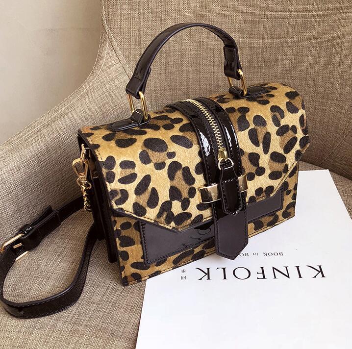 

wholesale women handbag personalized patent color womens chain bag street trend Leopard handbags Joker flip Leopards patents leather fashion bags