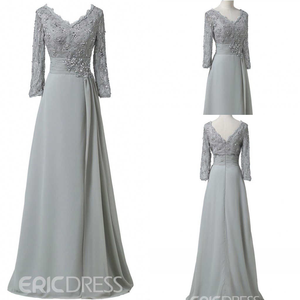 

Plus Size A Line Mother of The Bride Dresses V Neck 3/4 Long Sleeve Backless Wedding Guest Dress Lace Crystal Sweep Train Evening Gown