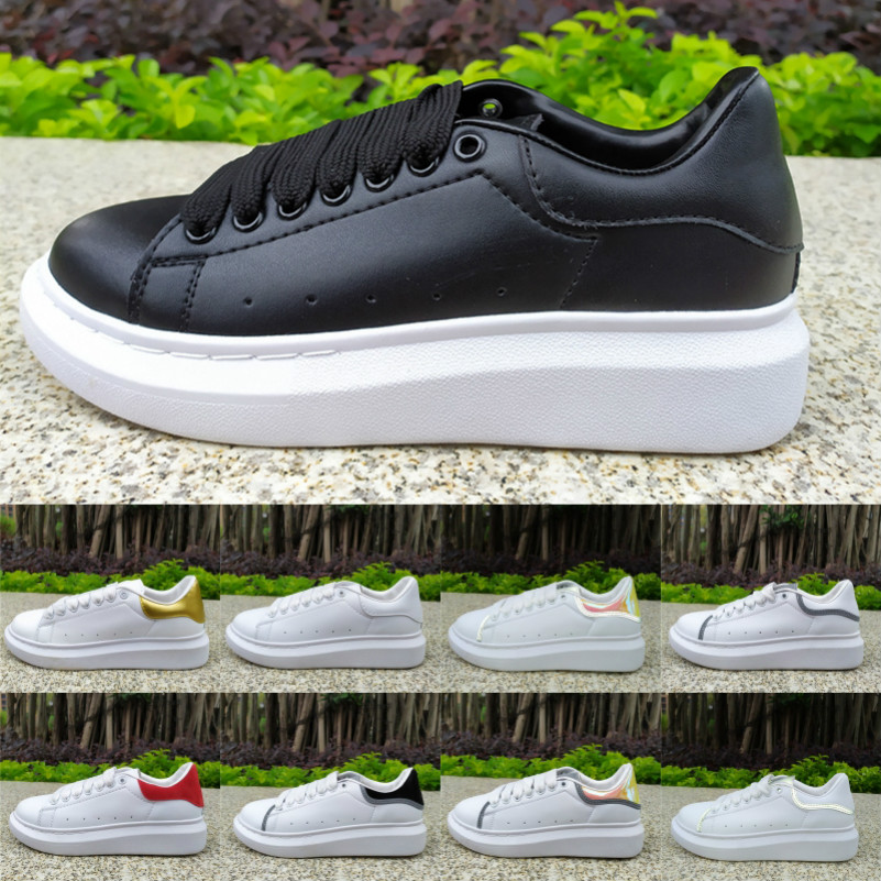 Haute qualité Plate-forme Noir Blanc Classique Chaussures de sport Casual Designer Skateboard Chaussures Hommes Femmes Sneakers Velvet Sport 2020