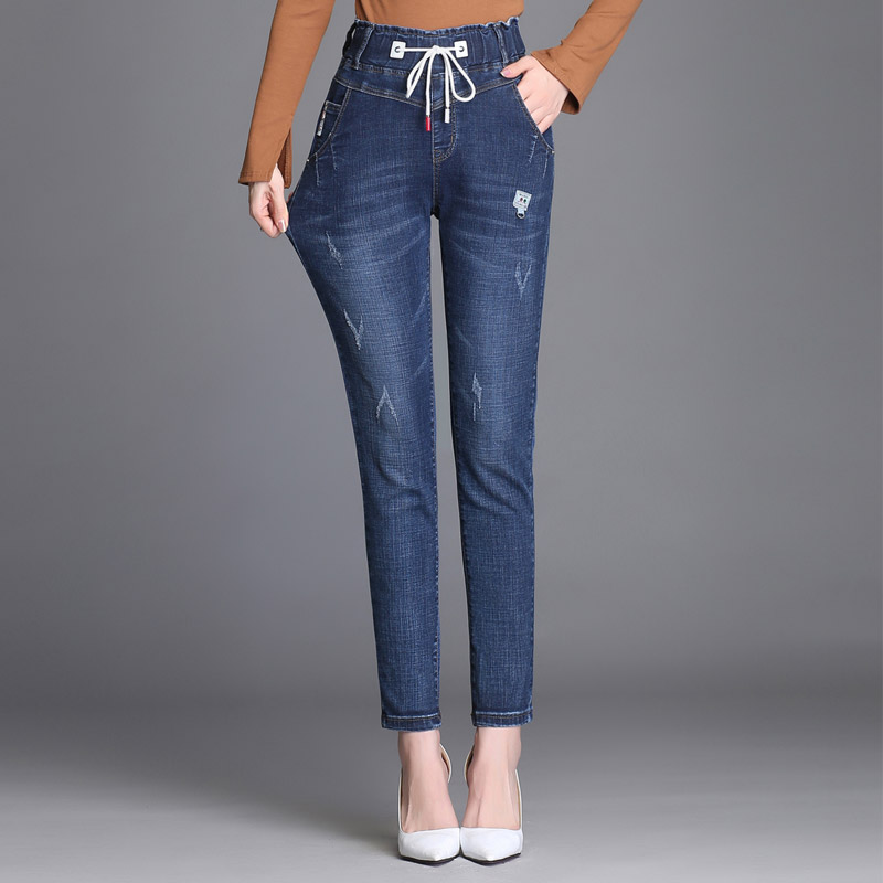 ladies scratch jeans pant