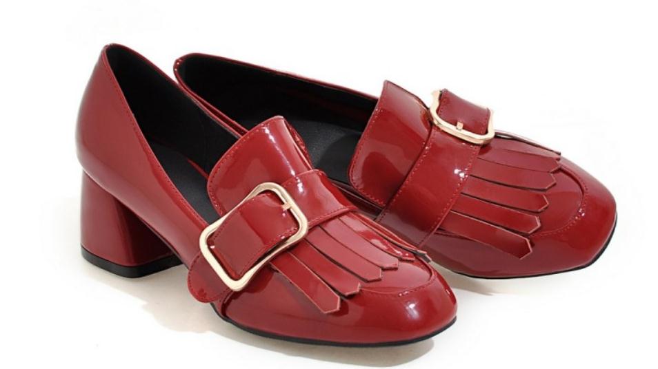 

2018 Square head Women's Shoes in Spring and Autumn with New style Middle heel Coarse heel Shallow mouth, Black