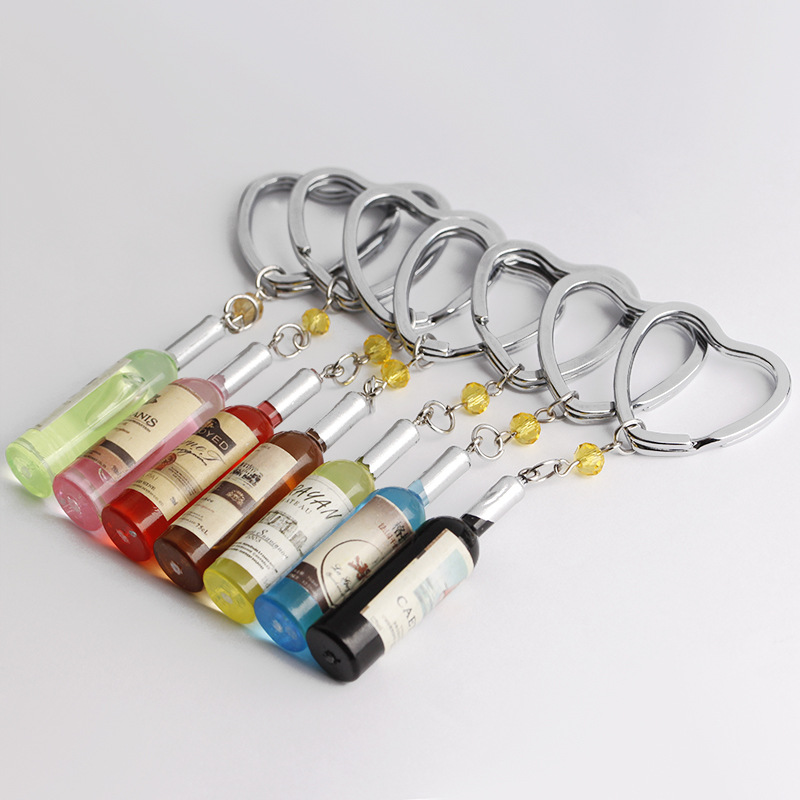 

Wine Bottle Key Chains Key Rings Alloy Charms Gifts New Women/Men's Fashion Handmade Resin Keychain