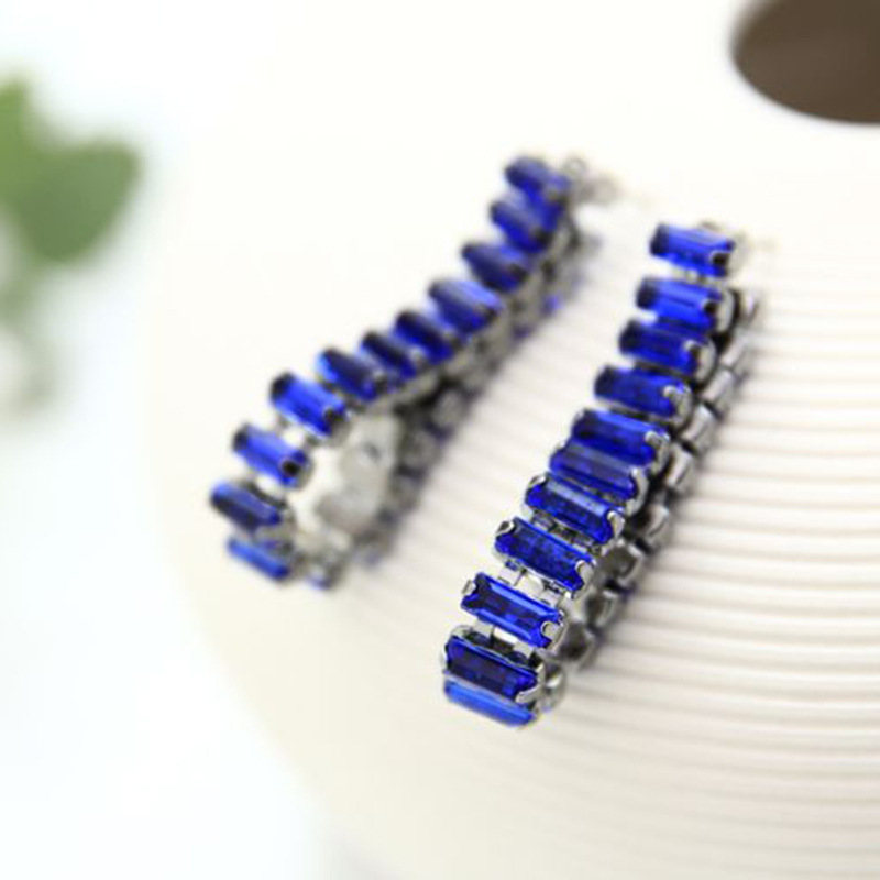 

Silver Lovely Goddess Crystal Ear Nail Jewelry