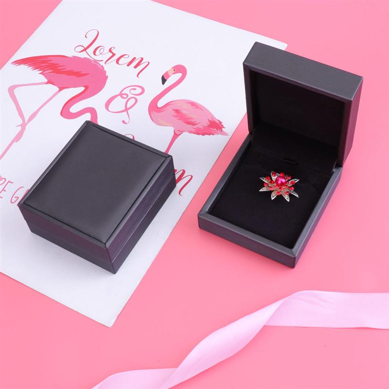 

2pcs Delicate PU Leather Jewelry Boxes Necklace Case Pendant Organizer Gift Box