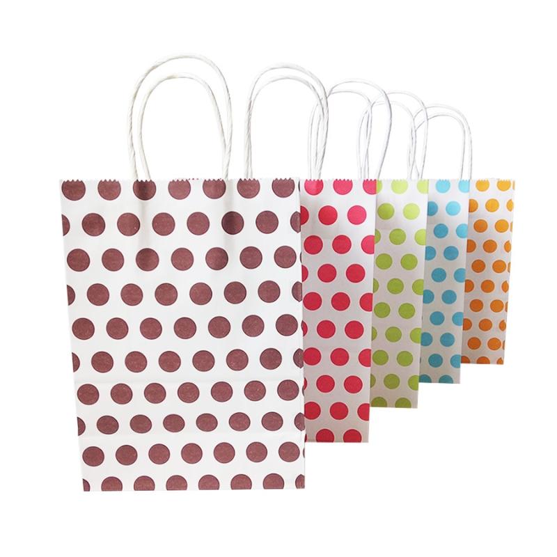 

50pcs/lot Paper Gift Bags With Handle Colorful Dot 16x22cm Wedding Birthday Party Favor Gift Fashion Decoration Packing Bag