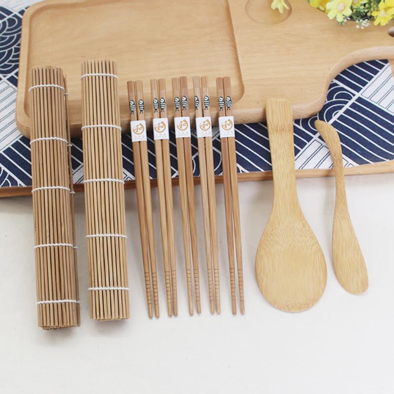 

10/20pcs bamboo sushi machine,which includes, Rolling rice mat, trowel, 5 pairs of chopsticks,kitchen tools Sushi making tools