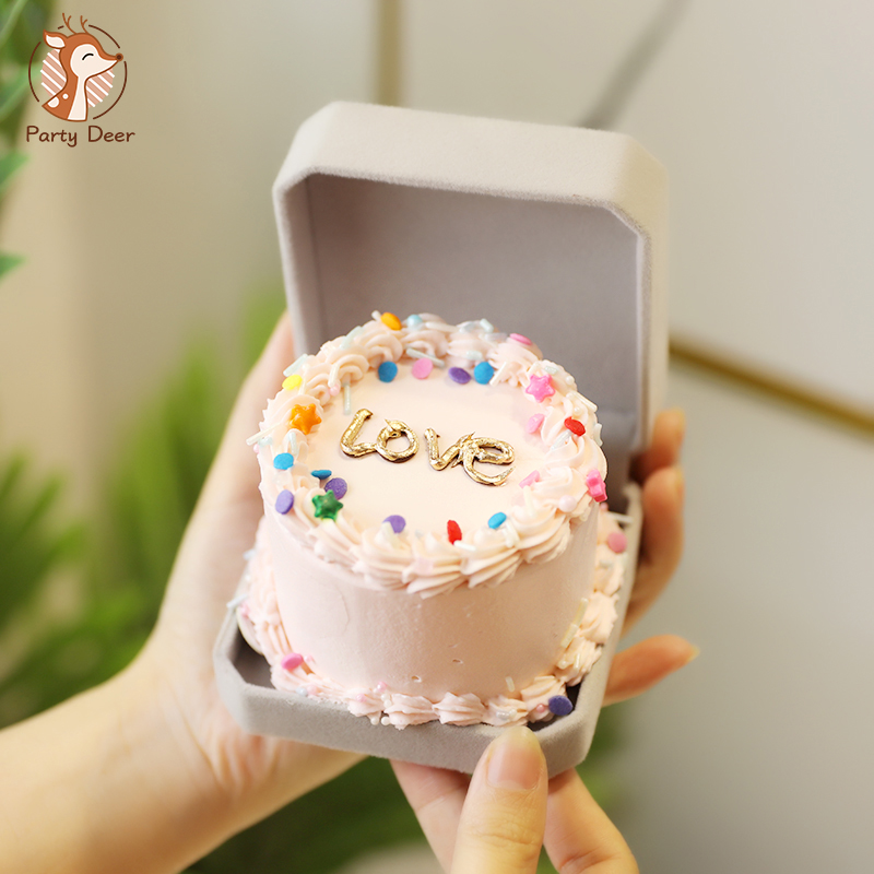 

Celebrity ring jewelry box cake mini proposal valentine's day dessert box Love Cake Packing Tin Love Gifts