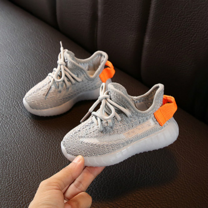 

2020 Kids Sneakers Hiphop West Shoes for Boys Girls Teens Active Breathable Running Shoes Eur 22-31 for Kids, White
