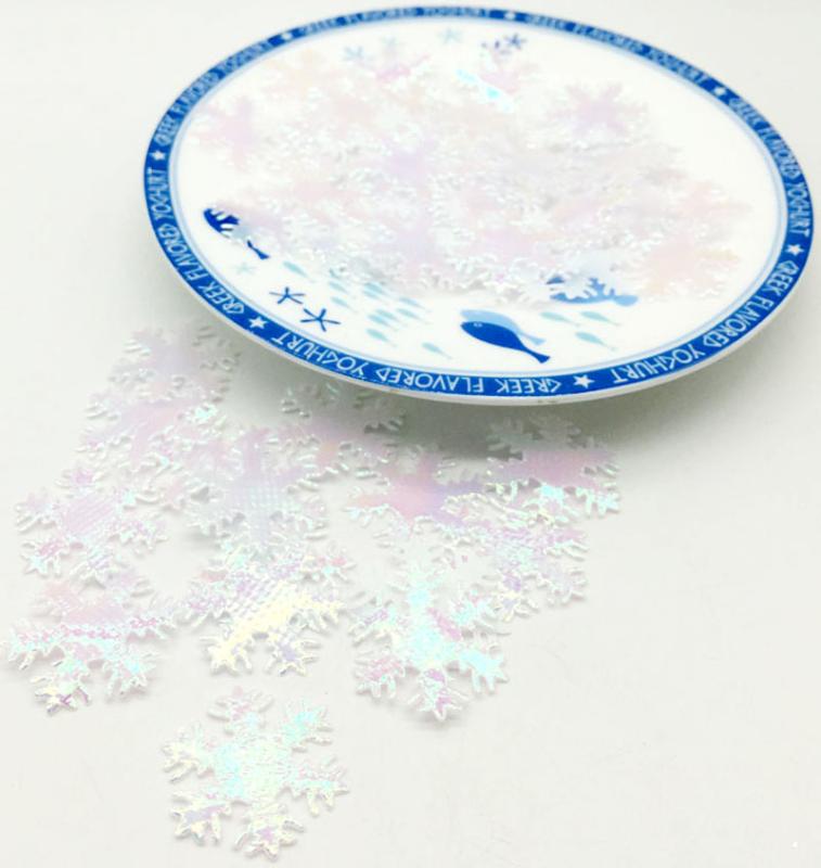 

15/30mm Glitter Silver Nonwoven Snowflake Applique Fabric Patch for Party Christmas Decor Crafts DIY Tree Accessories