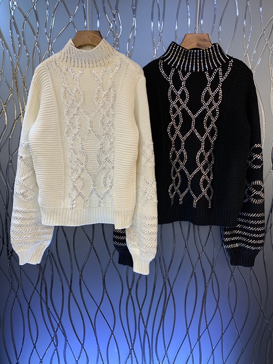 

2019 Early Autumn New Woman' Neck Flash Decorative Long Sleeve Loose Sweater Knitted Shirt 905, Beige