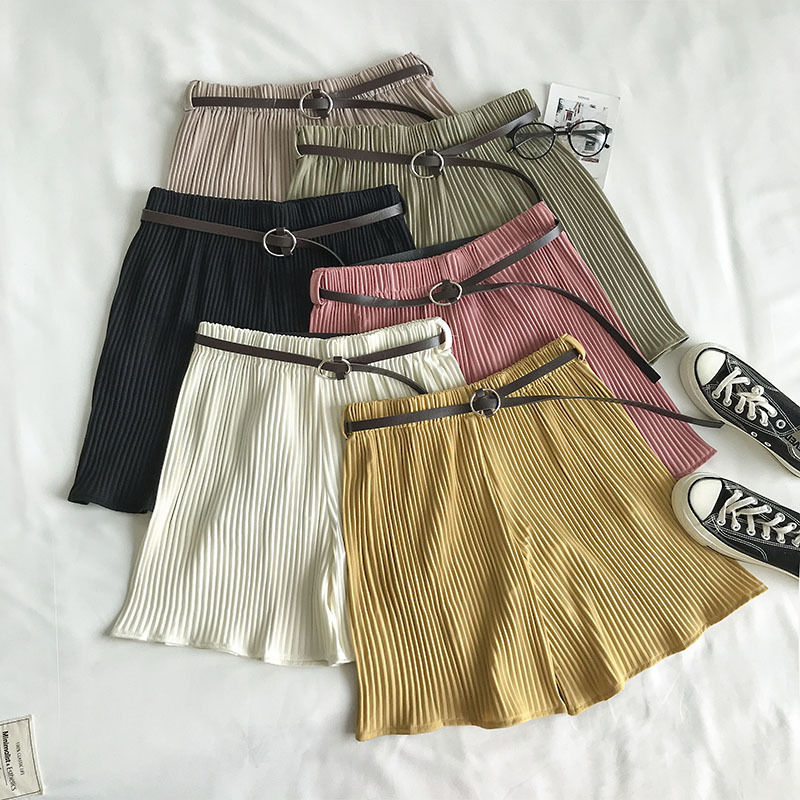 

Street fashions Shorts women 2020 Summer New Korean Wild Thin Drape Pleated Elastic High-Waisted Shorts Female with Belted, Khaki