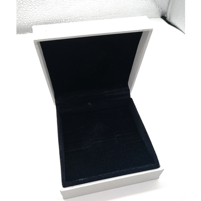 

New Fashion high quality brand bracelet white box original jewelry gift box