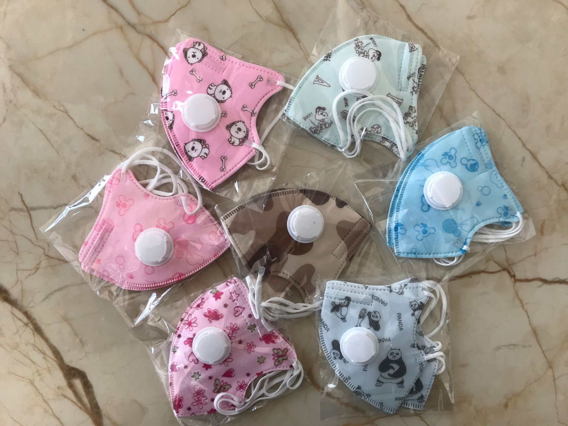 

Kids Mask 3D 5 layers Cartoon Face Masks With Filter Breather Valve Anti Dust Masks Children Dustproof Protective Designer Mask GGA3288