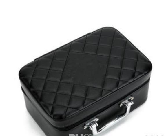 

New in stock Women's Toiletry Kits PU Cosmetic Case with Handle Women Makeup Tools eyebrow pencil Lip gloss Makeup brush Mu310G