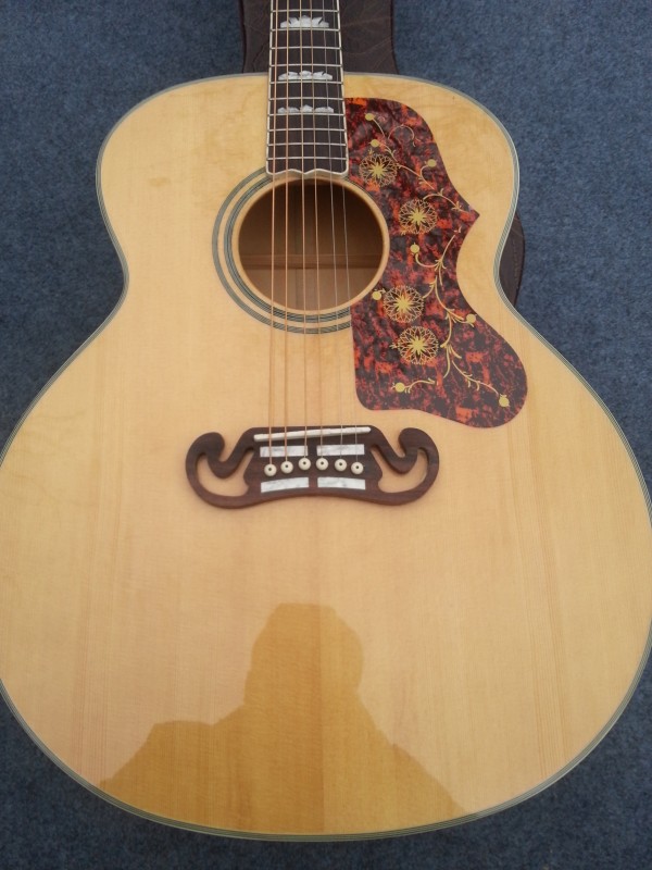 

Free shippingHigh quality Spruce top Fishman EQ Tortoise PickguardSJ200NA Acoustic guitar Guitarra all color Accept