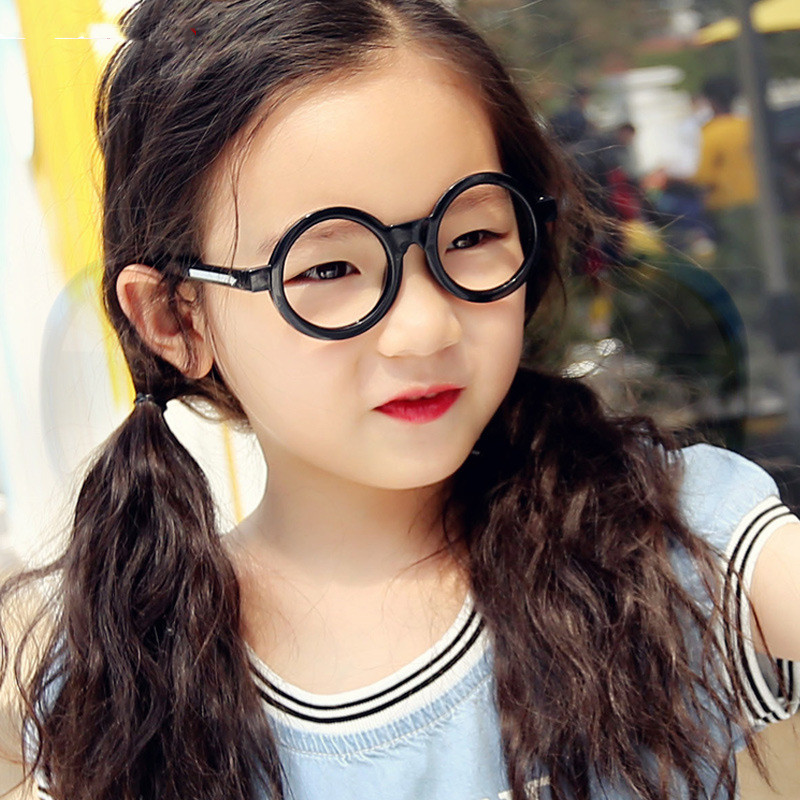 

Kids Sunglasses Boy Girl Fashion UV Protection Sun Glasses Simple Cute Eyeglasses Frame Child Eyewear Summer Beach Accessories 2808