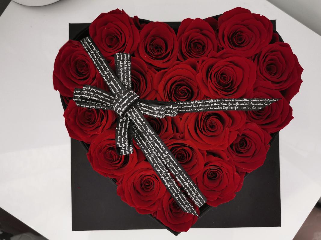 

High Quality Dried Natural Flower In Box Artificial Immortal Preserved Roses For Birthday To Girlfriend, Pink