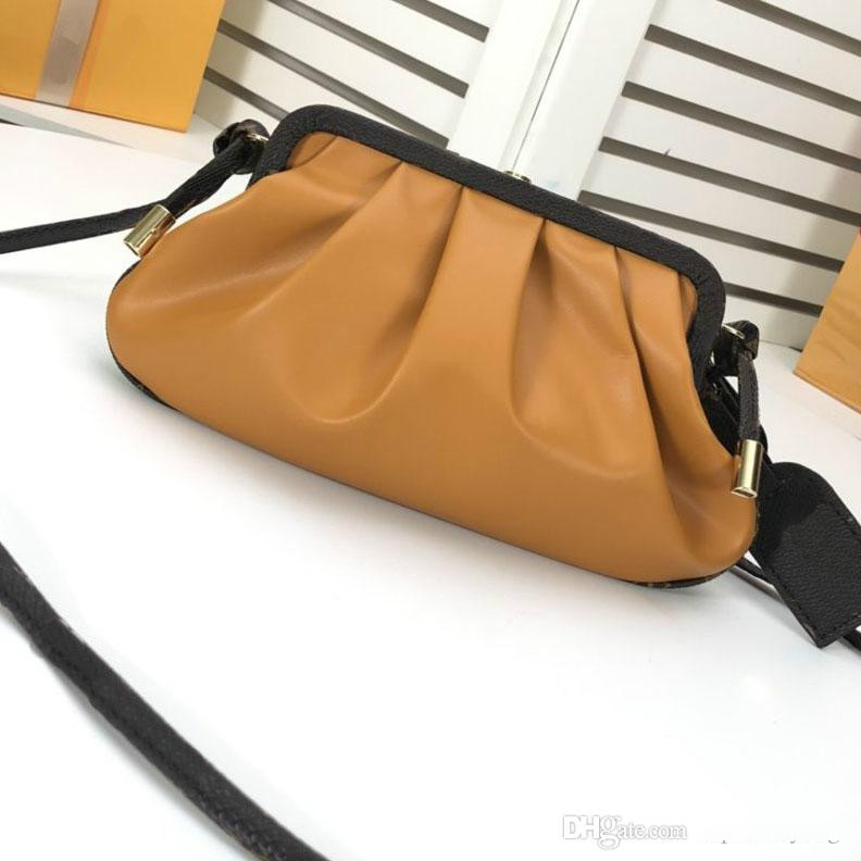 

2020 hot sales Fashion brand luxury shoulder bag designer handbags designer bag The clouds series fashion big Two-tone free shipping, Split