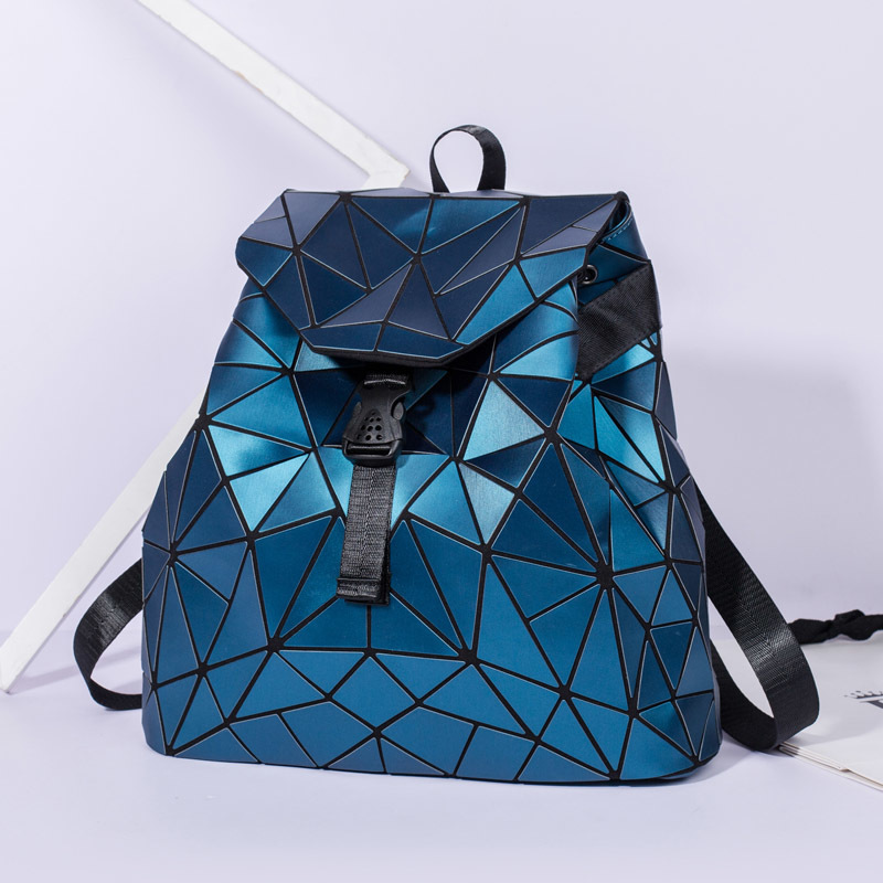 Großhandel Taschen Für Frauen 2019 Geometrische Rucksack Frauen Umhängetasche Falten Rucksäcke Schwarz Student Schultaschen Hologramm Rucksack Mochila