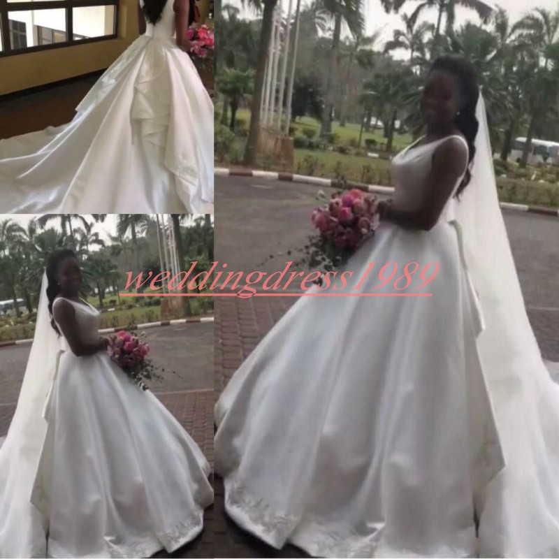 

Vintage V-Neck African Wedding Dresses Satin A-Line Sleeveless Mariage Arabic Bridal Ball Gown For Bride Country Plus Size robe de mariée, Blue
