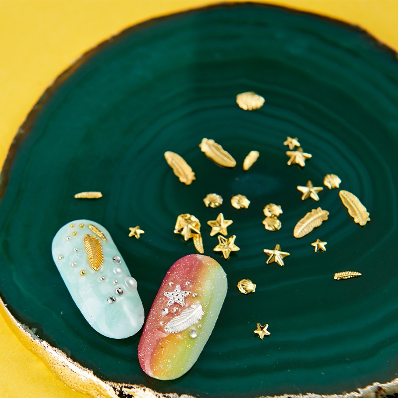 

1Set/6Grids 3D Moon/Stars/Seashell/Round/Triangle Mixed Shapes Nail Art Golden Metal Rivets New Arrival Nail Decorations Charms