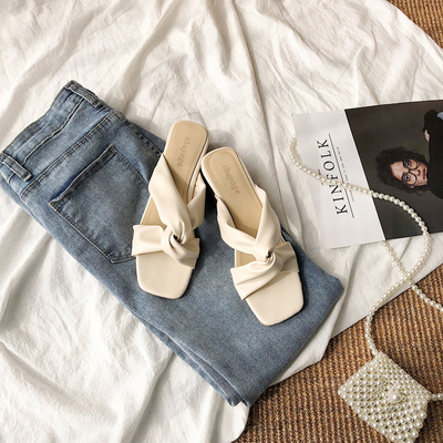 

Women's shoes fairy style new medium-heeled French retro gentle shoes temperament thick heel slippers female summer wear, Beige