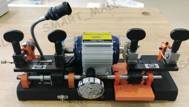 

Upgrade 238BS-A Horizatol Key Cutting Machine 110V/220V 150W Duplicating Machine For Making Keys Locksmith Tools LLFA