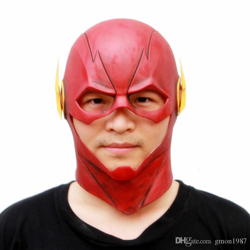 YELLOW CAPE AND MASK ADULTS SUPERHERO FANCY DRESS COSTUME UNISEX FILM HERO SET