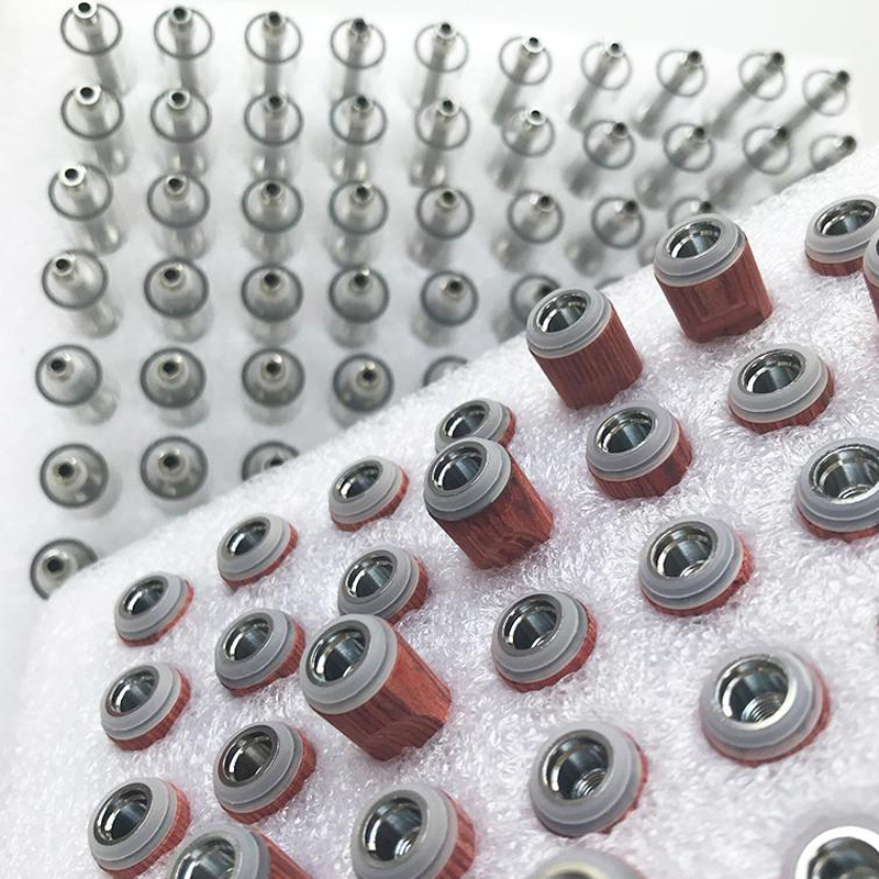

Vape Pen Cartridges Vapes Pens 510 Thread Battery Atomizer Vapor Vaporizer TH205 Glass Tube 0.5ml 1ml Ceramic Coil Drip Tip Oil Cartridge